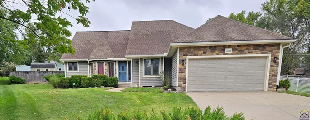 $339,000 | 6636 Southwest Gisbourne Court, Topeka, KS 66614