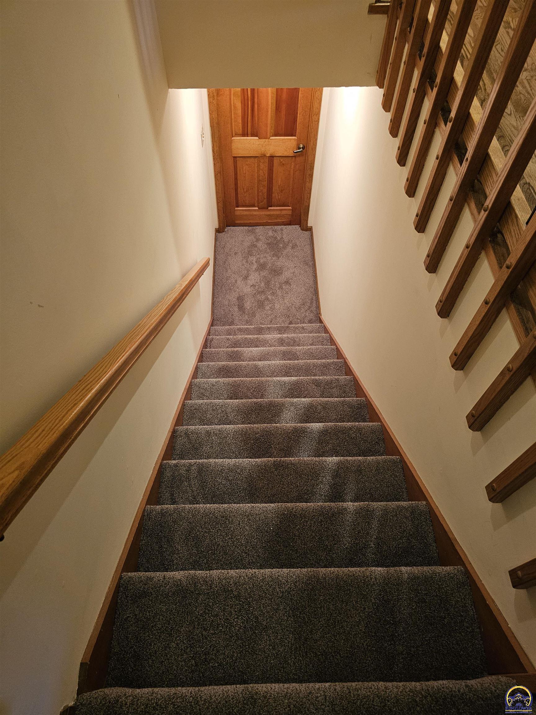 6636 Southwest Gisbourne Court Topeka, KS 66614 - Photo 16 of 21