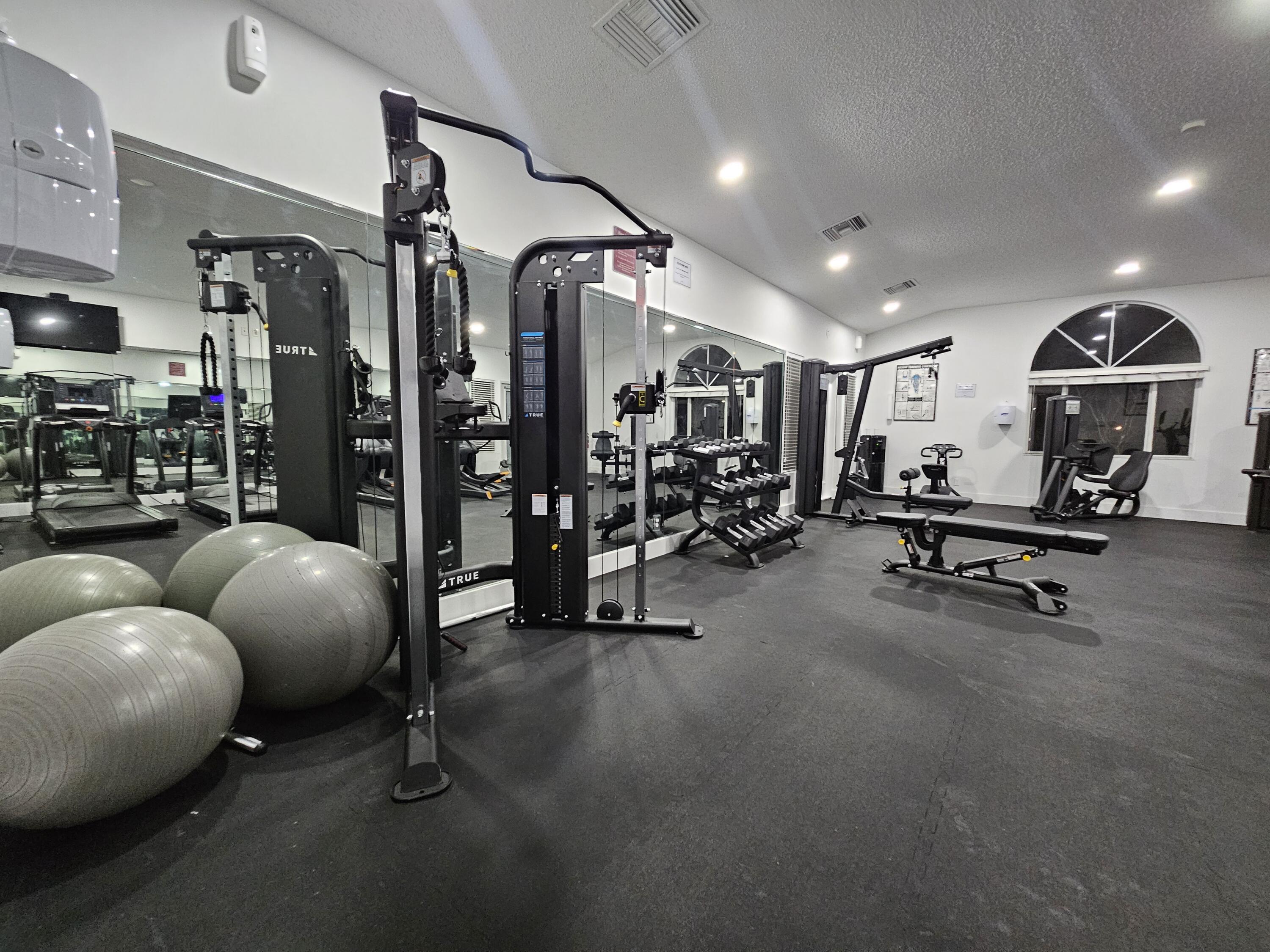 631 Lyons Road, Unit 12204 Coconut Creek, FL 33063 - Photo 19 of 27 20241218_055212