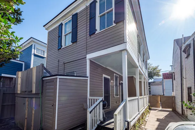 $2,000 | 34 Amherst Street, Unit A, Charleston, SC 29403