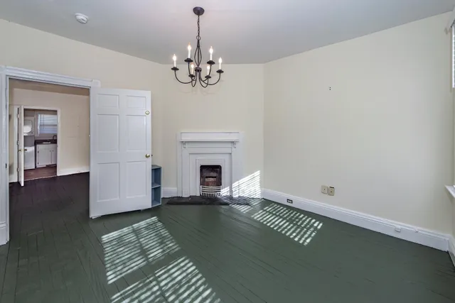 $2,000 | 34 Amherst Street, Unit A, Charleston, SC 29403