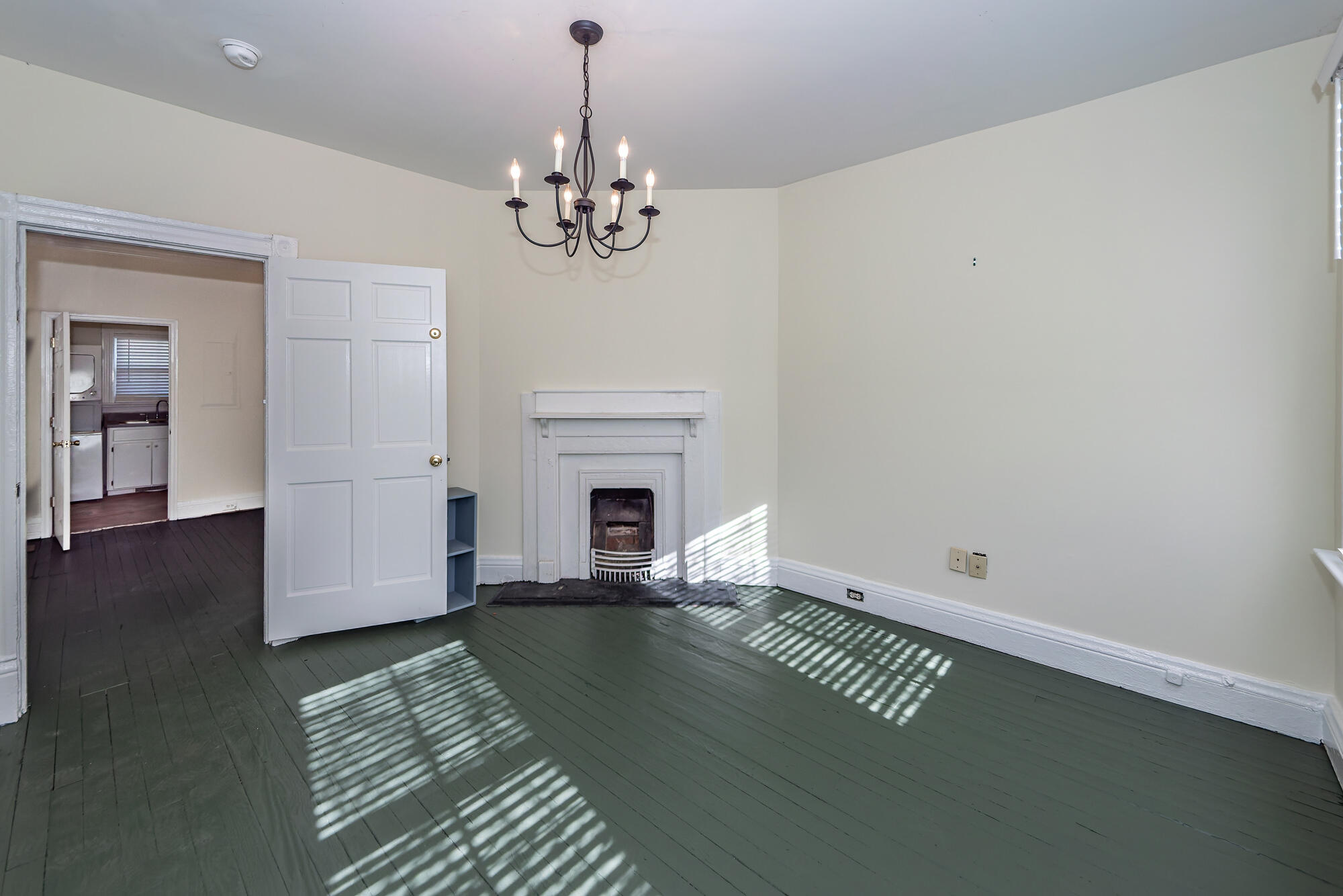 34 Amherst Street, Unit A Charleston, SC 29403 - Photo 4 of 30 13