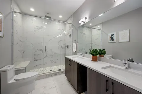 $650,000 | 2730 West Armitage Avenue, Unit 3E, Chicago, IL 60647