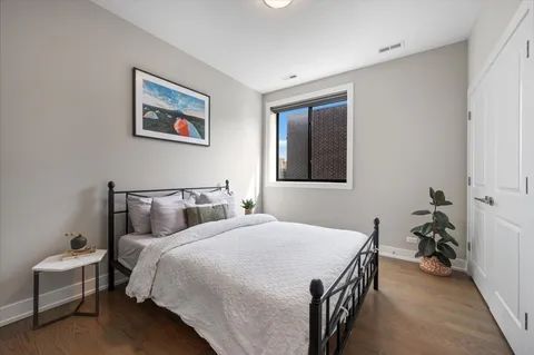 $650,000 | 2730 West Armitage Avenue, Unit 3E, Chicago, IL 60647