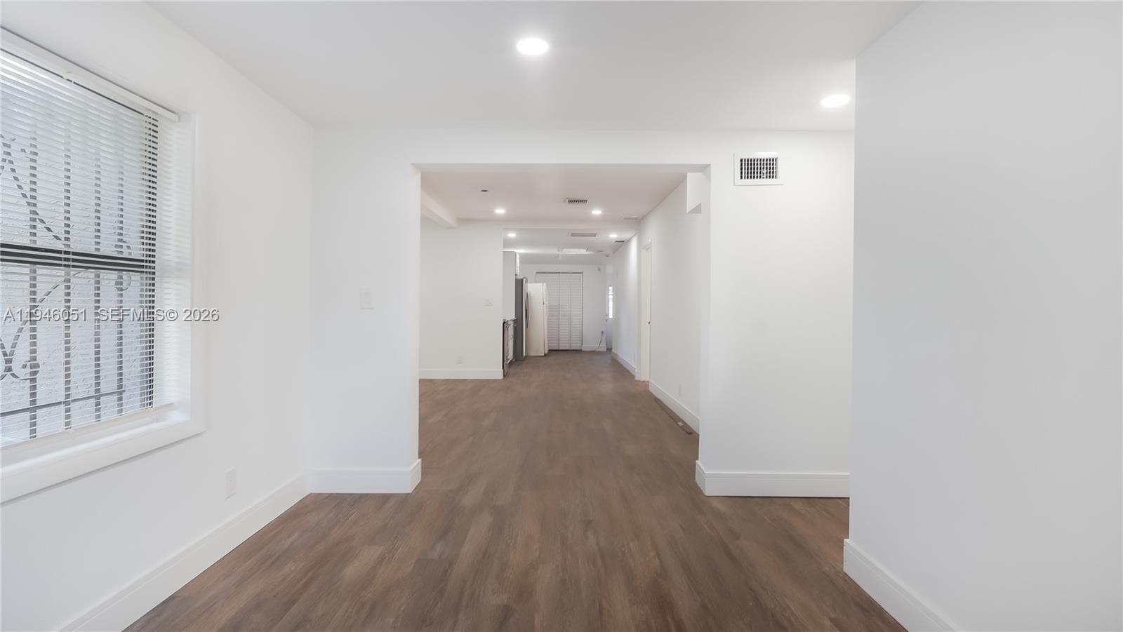 223 Southwest 1st Court Pompano Beach, FL 33060 - Photo 5 of 23