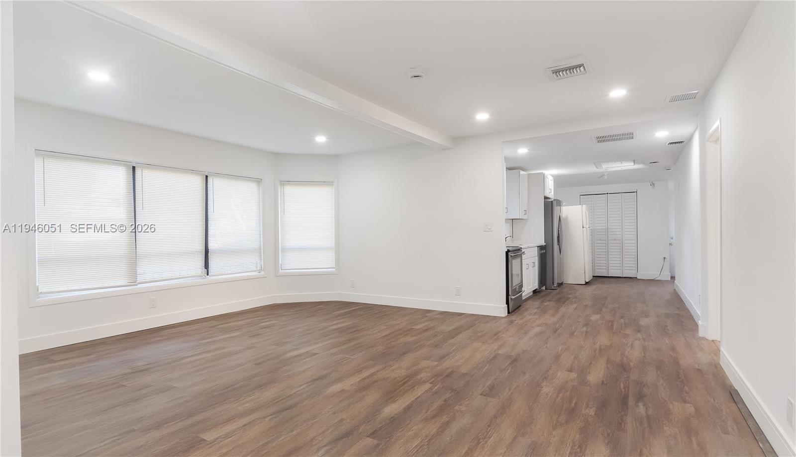 223 Southwest 1st Court Pompano Beach, FL 33060 - Photo 6 of 23