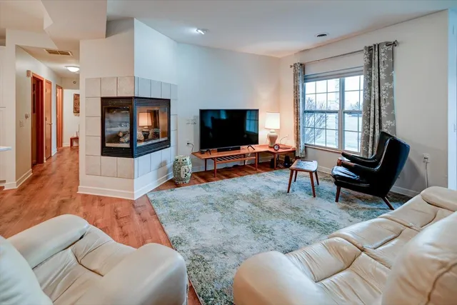 $309,900 | 3027 Providence Street, Unit 4, Sun Prairie, WI 53590