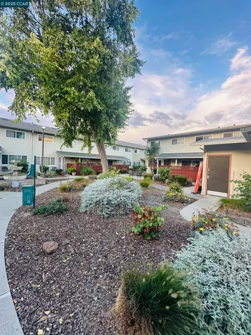 $519,999 | 670-670 Fargo Avenue, Unit 5, San Leandro, CA 94579