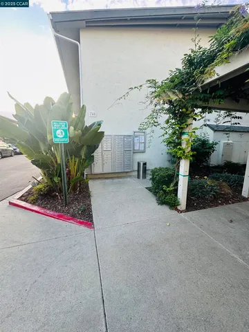 $519,999 | 670-670 Fargo Avenue, Unit 5, San Leandro, CA 94579