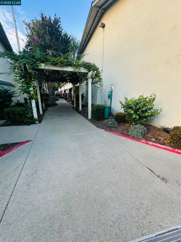 $519,999 | 670-670 Fargo Avenue, Unit 5, San Leandro, CA 94579