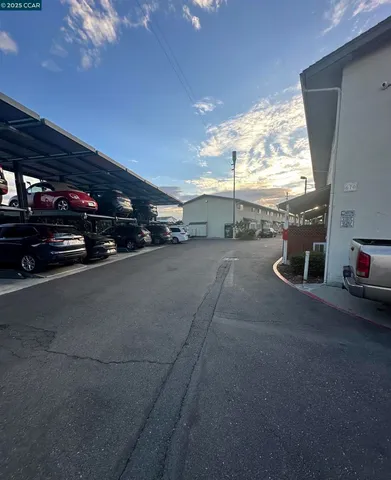 $519,999 | 670-670 Fargo Avenue, Unit 5, San Leandro, CA 94579