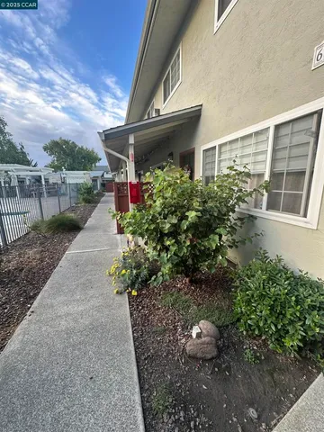 $519,999 | 670-670 Fargo Avenue, Unit 5, San Leandro, CA 94579