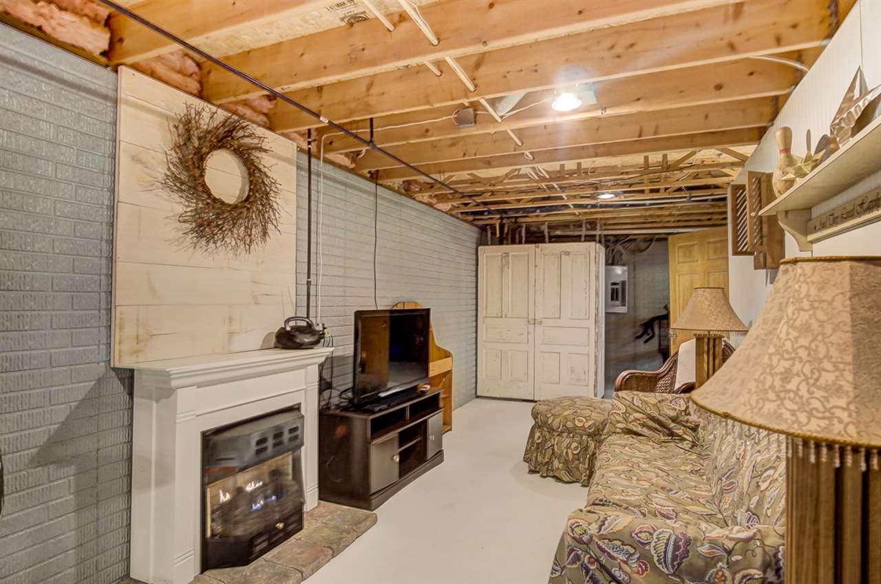 916 Hawpatch Street Lagrange, IN 46761 - Photo 22 of 30 Gallery Image 22