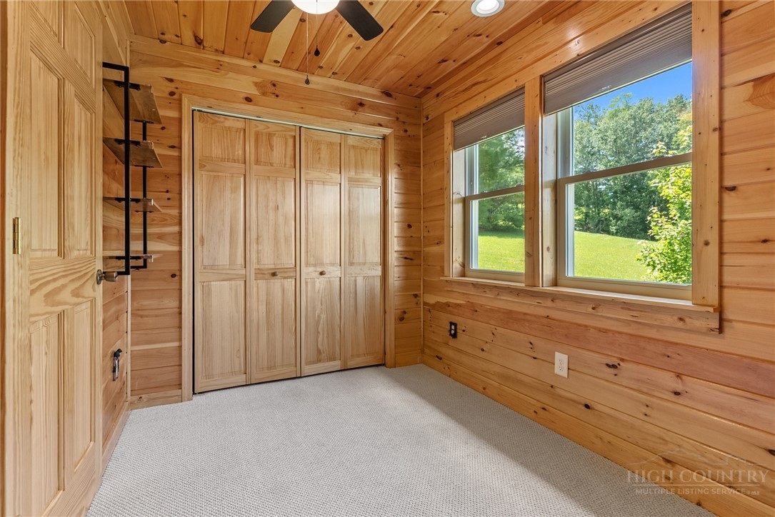 285 Black Bear Ridge Sparta, NC 28675 - Photo 30 of 35