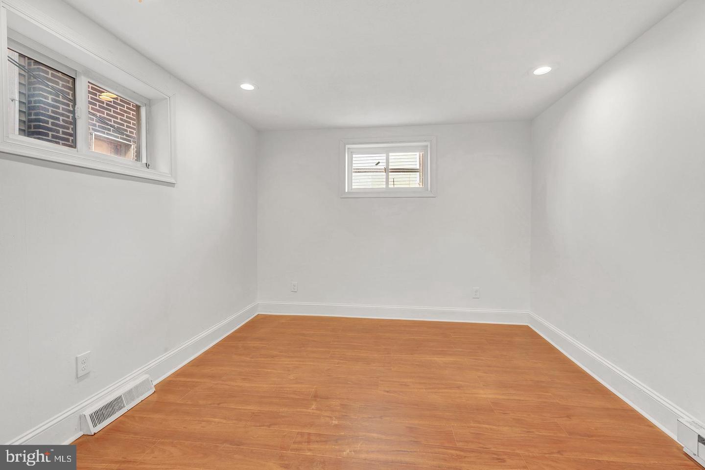 1730 South 16th Street, Unit 1 Philadelphia, PA 19145 - Photo 5 of 10