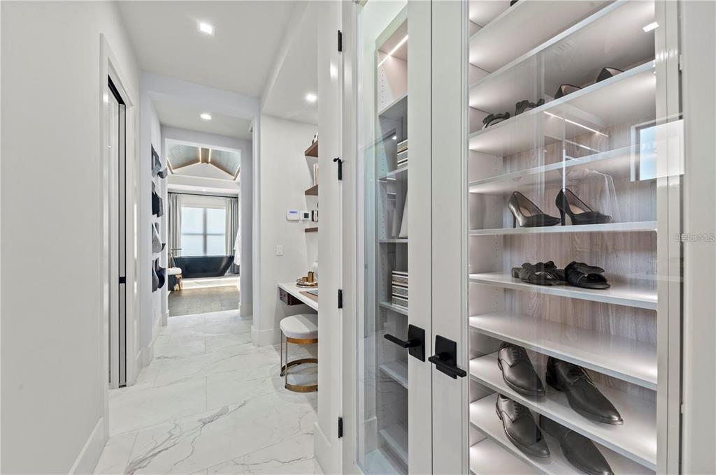800 Blue Shell Loop Sarasota, FL 34240 - Photo 24 of 52 Gallery Image 24