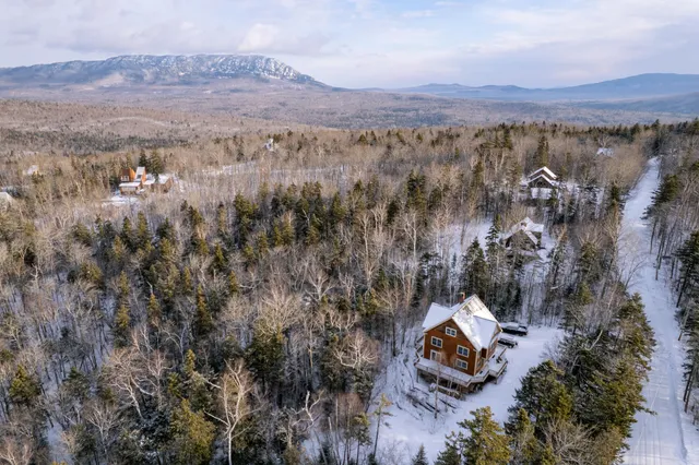 $599,000 | 2025 Hillside Road, Carrabassett Valley, ME 04947