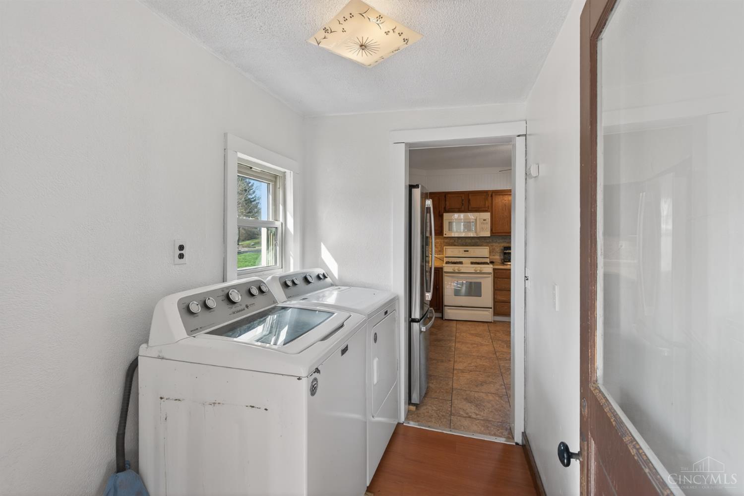 6823 Thompson Road Cincinnati, OH 45247 - Photo 23 of 53