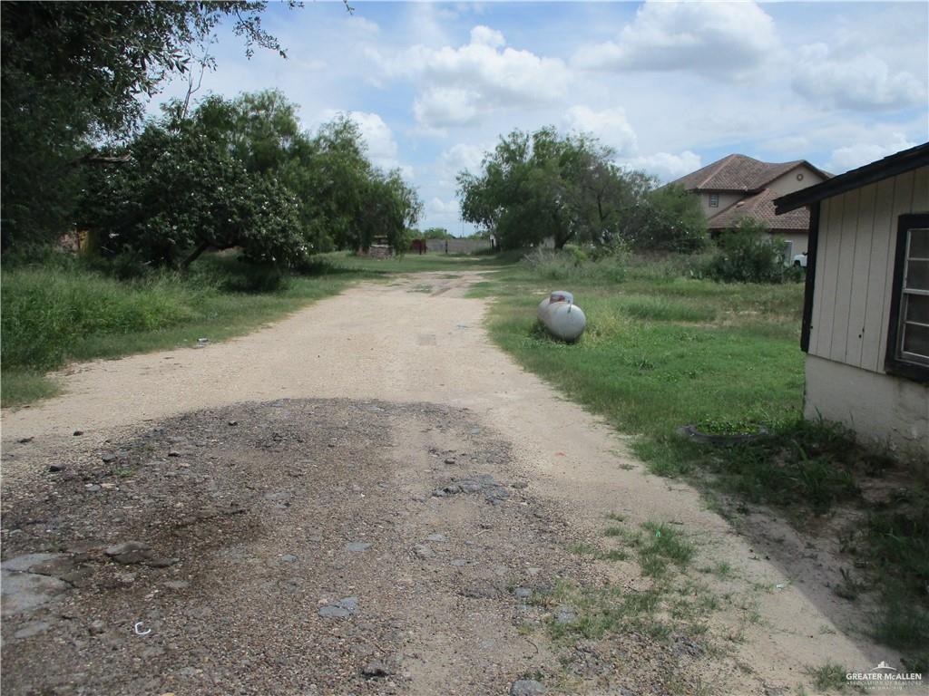 1303 West Mile 17 1/2 Road Edinburg, TX 78541 - Photo 5 of 6