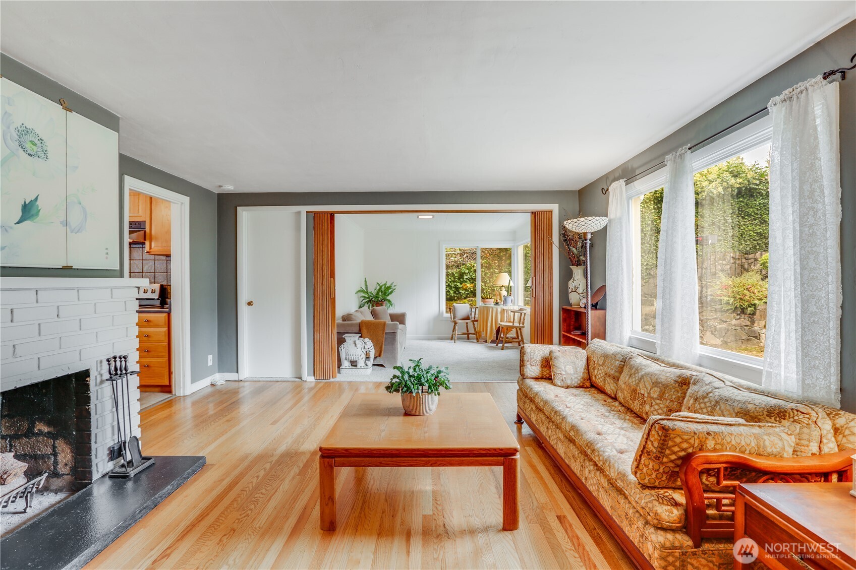 551 Bronson Way Northeast Renton, WA 98056 - Photo 4 of 25