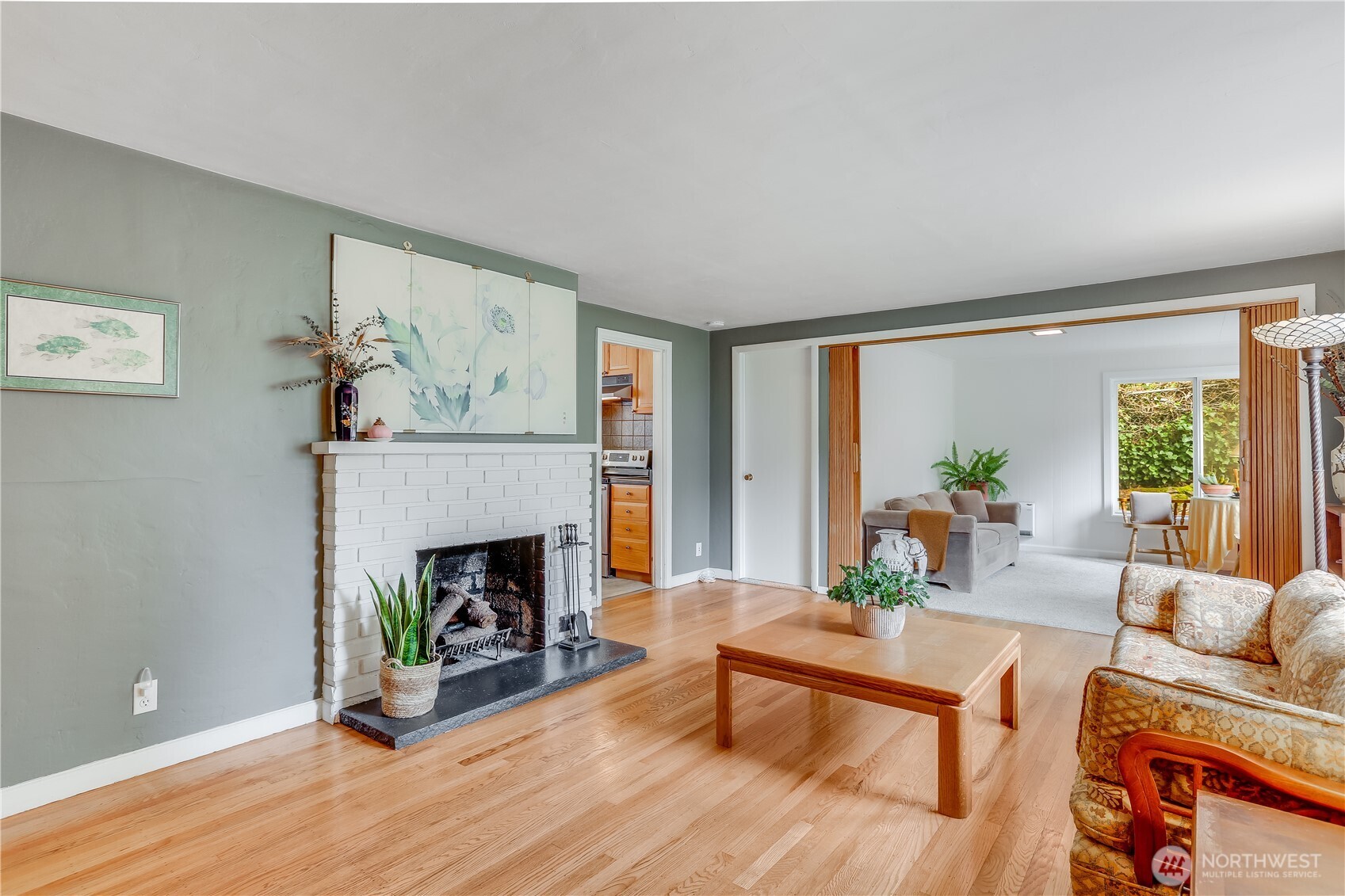 551 Bronson Way Northeast Renton, WA 98056 - Photo 5 of 25