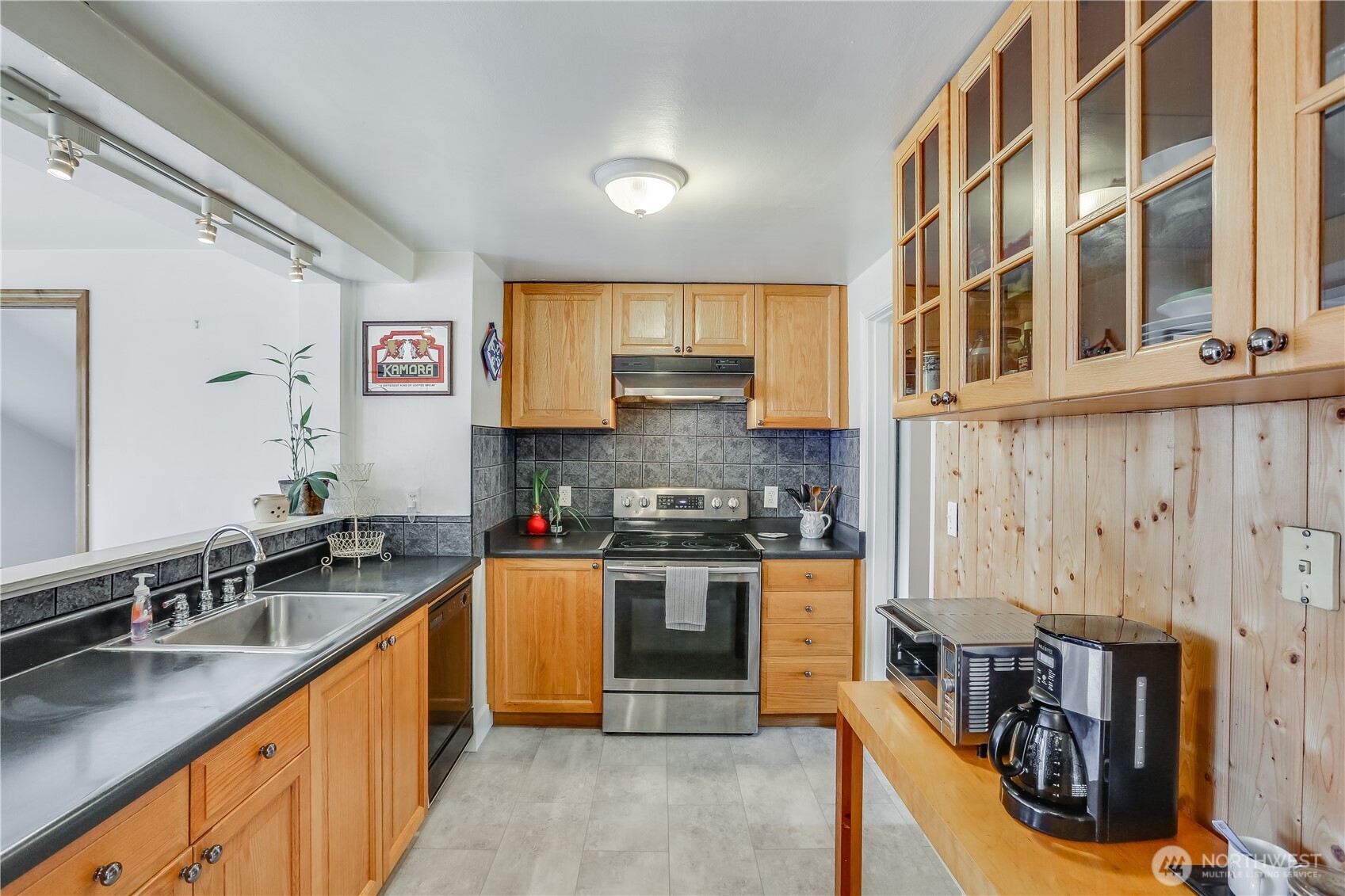 551 Bronson Way Northeast Renton, WA 98056 - Photo 9 of 25