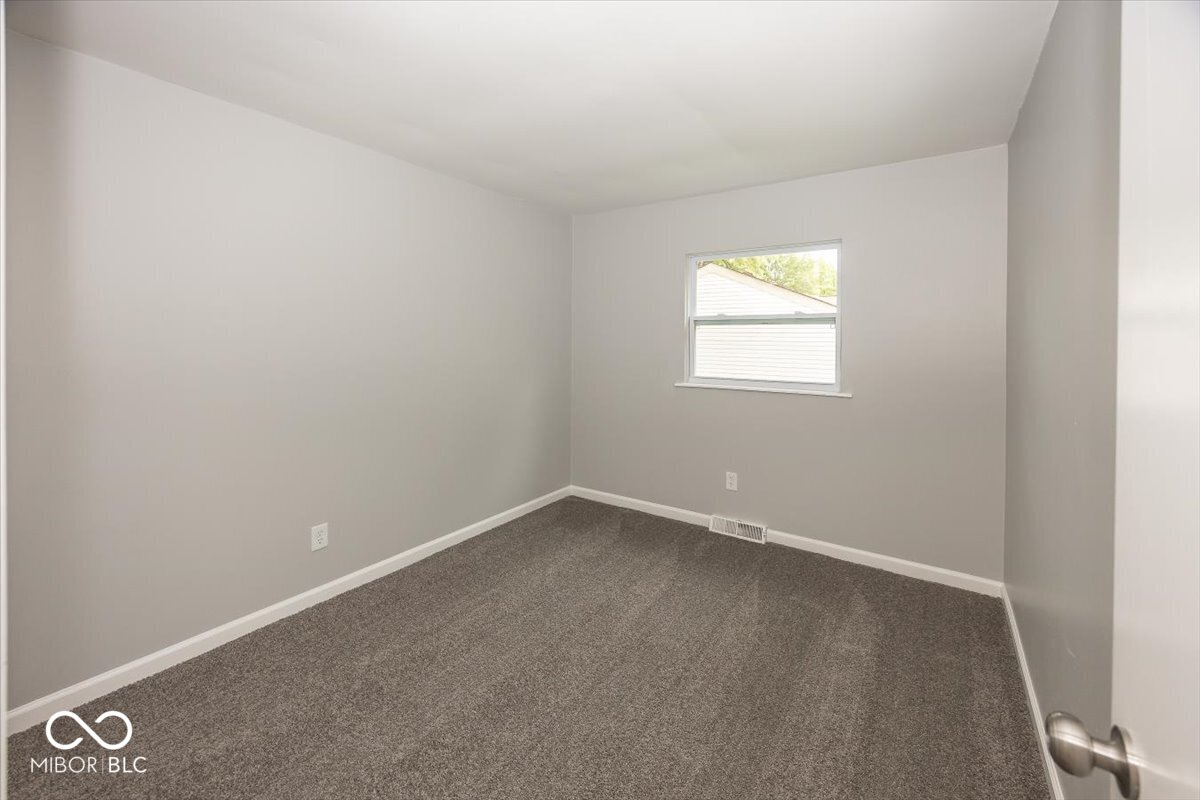 8145 Railroad Road Indianapolis, IN 46217 - Photo 12 of 18 Gallery Image 12