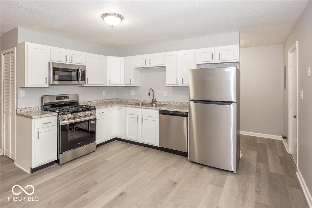 8145 Railroad Road Indianapolis, IN 46217 - Photo 7 of 18 Gallery Image 7