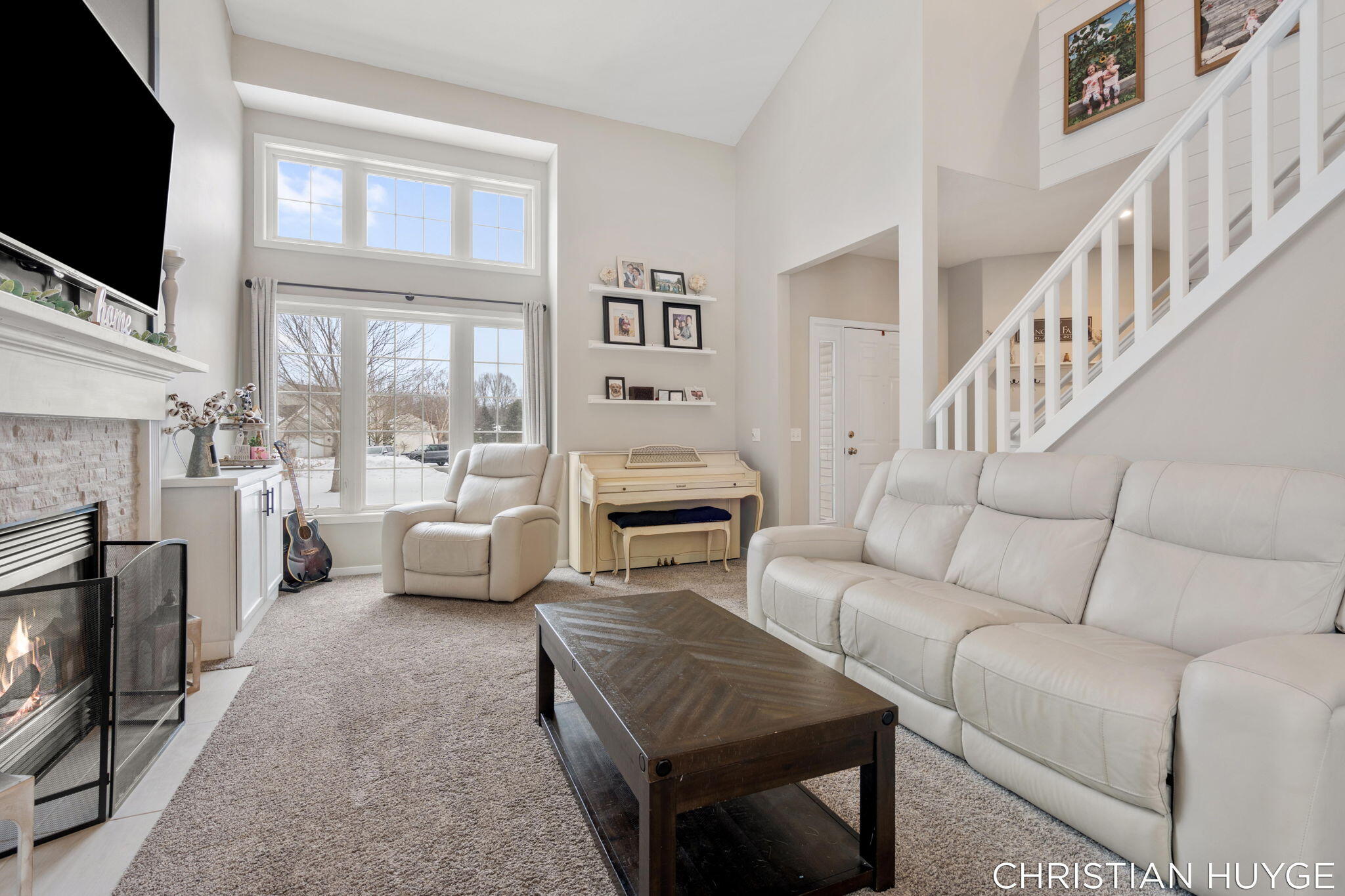 5820 Fieldstone Ridge Northeast Rockford, MI 49341 - Photo 9 of 62 9-web-or-mls-A7408149