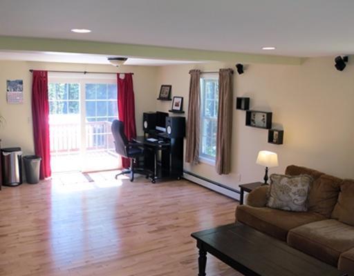 56 Pope Road Windham, ME 04062 - Photo 5 of 18 Living Room.