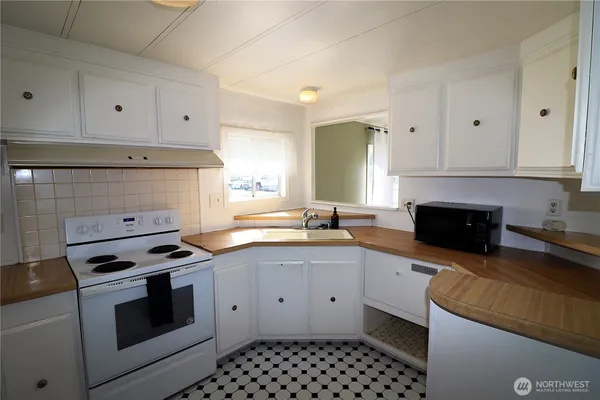 $60,000 | 10117 218th Ave Court East, Unit 45, Bonney Lake, WA 98391