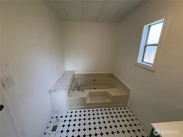 $60,000 | 10117 218th Ave Court East, Unit 45, Bonney Lake, WA 98391