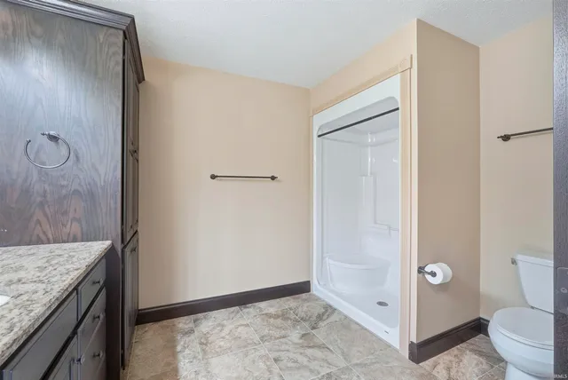 $435,000 | 4160 West Shore Drive, Bremen, IN 46506