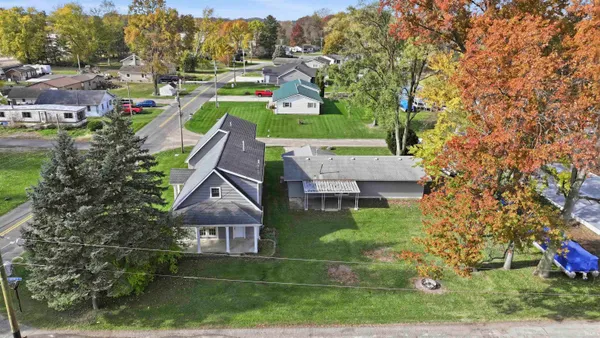 $395,000 | 4160 West Shore Drive, Bremen, IN 46506