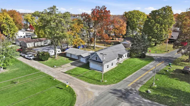 $435,000 | 4160 West Shore Drive, Bremen, IN 46506