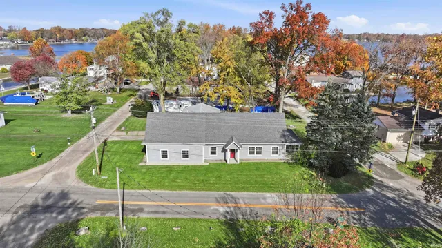 $435,000 | 4160 West Shore Drive, Bremen, IN 46506