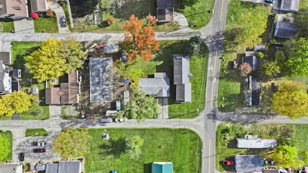 $395,000 | 4160 West Shore Drive, Bremen, IN 46506