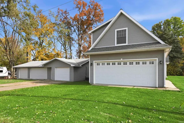 $435,000 | 4160 West Shore Drive, Bremen, IN 46506