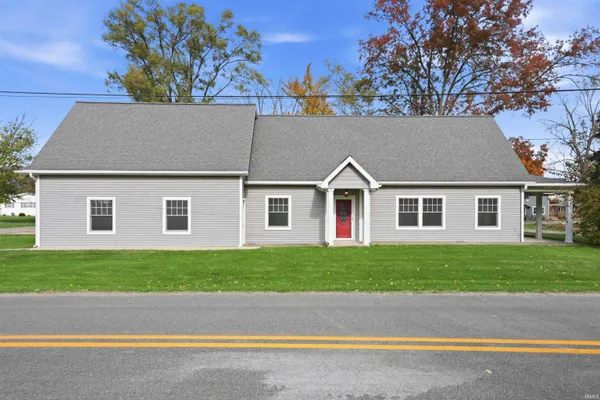 $395,000 | 4160 West Shore Drive, Bremen, IN 46506