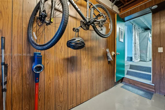 $774,900 | 281 Iroquois Street, Miami Springs, FL 33166