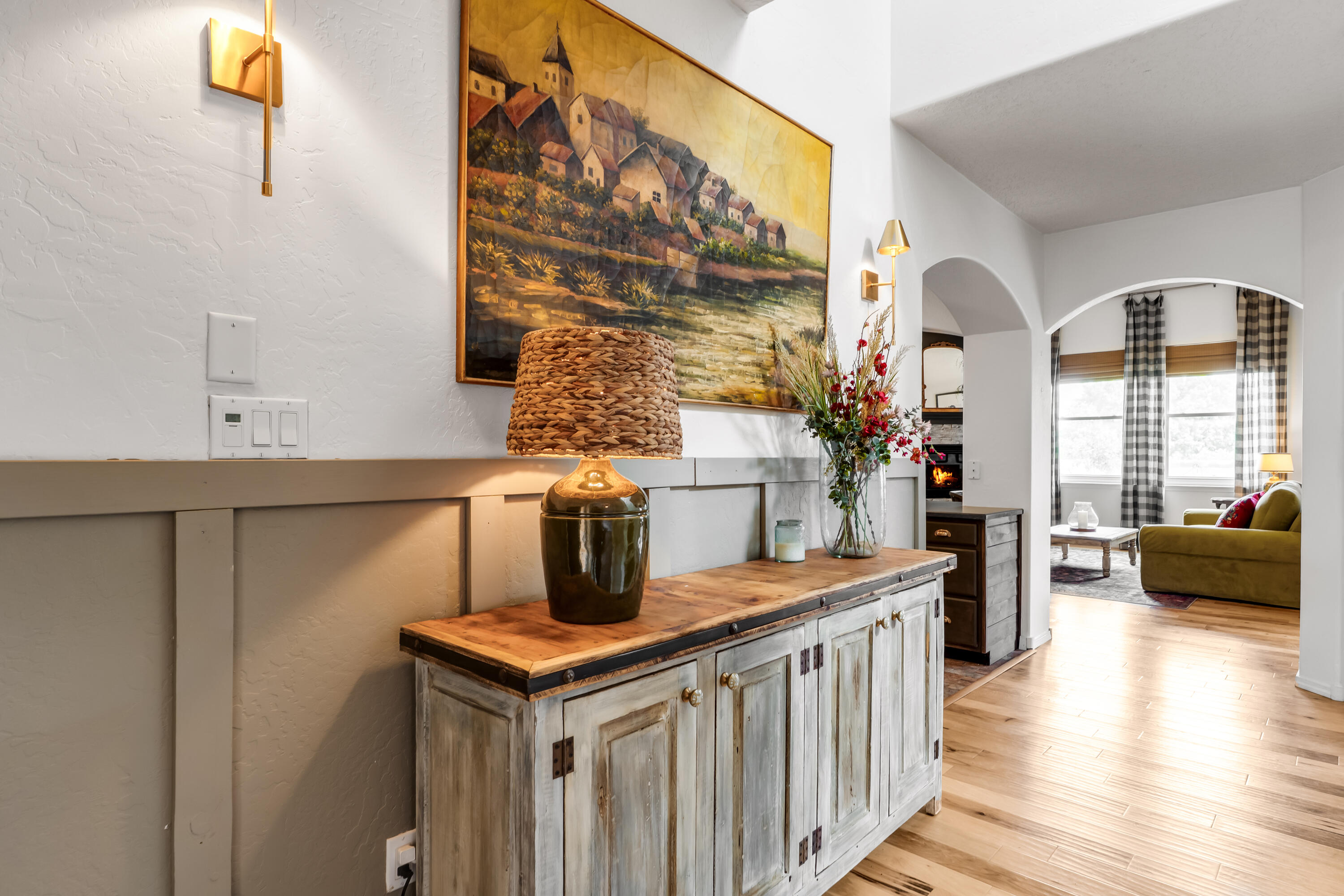 1508 Conejos Drive Southeast Rio Rancho, NM 87124 - Photo 3 of 51 Gallery Image 3