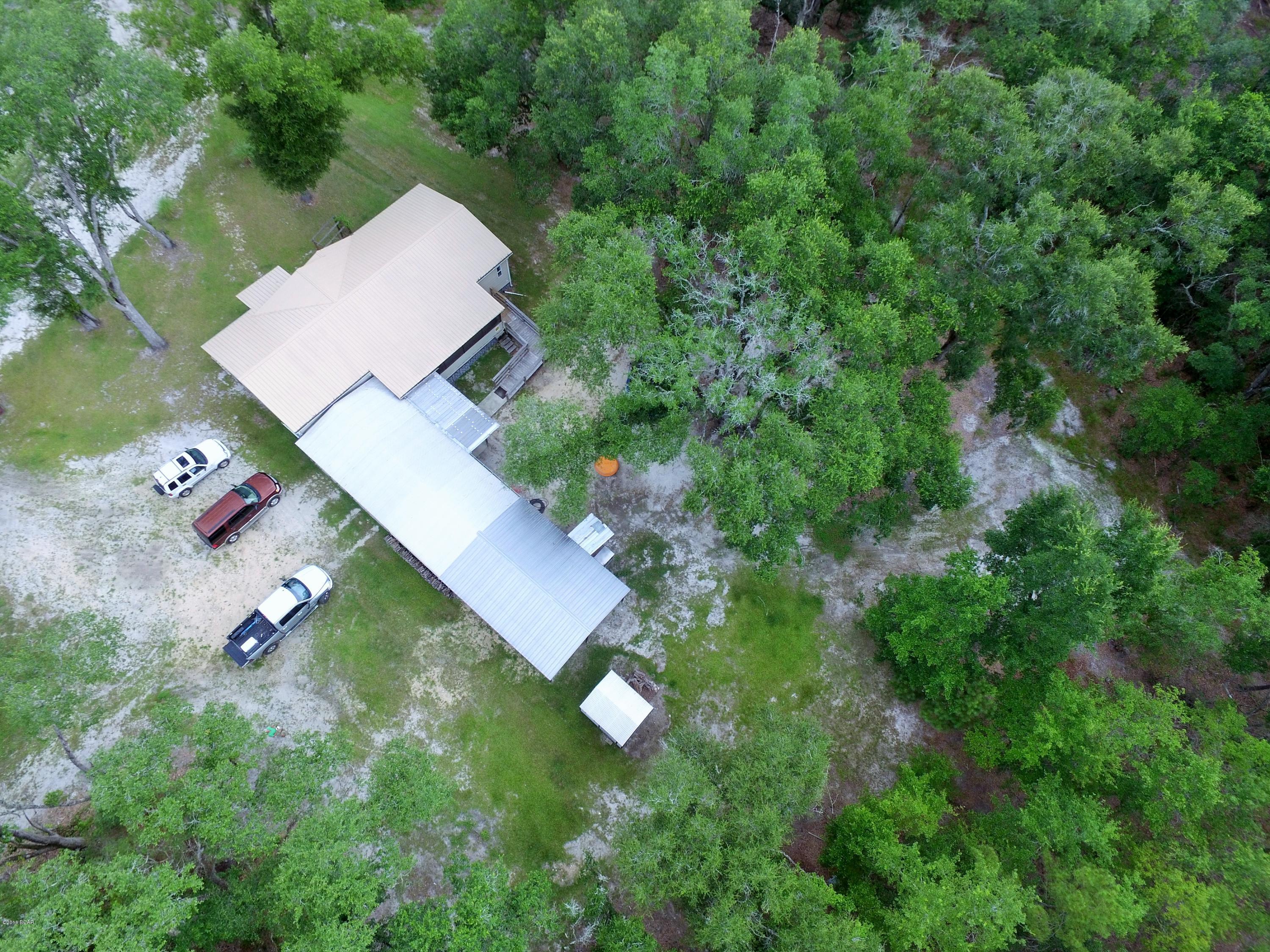 5172 Baxter Road Malone, FL 32445 - Photo 6 of 46 Gallery Image 6
