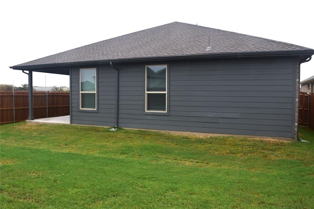 724 Rubicon Road Justin, TX 76247 - Photo 23 of 29 Gallery Image 23