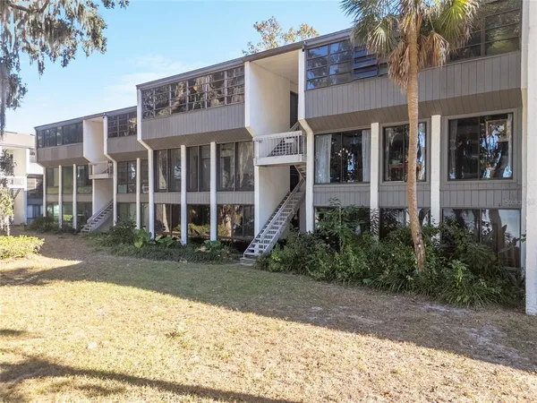 $194,900 | 2674 Southwest 14th Drive, Unit 223, Gainesville, FL 32608