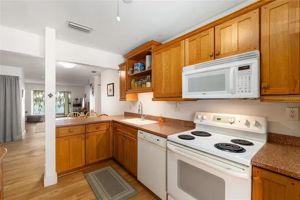 $194,900 | 2674 Southwest 14th Drive, Unit 223, Gainesville, FL 32608