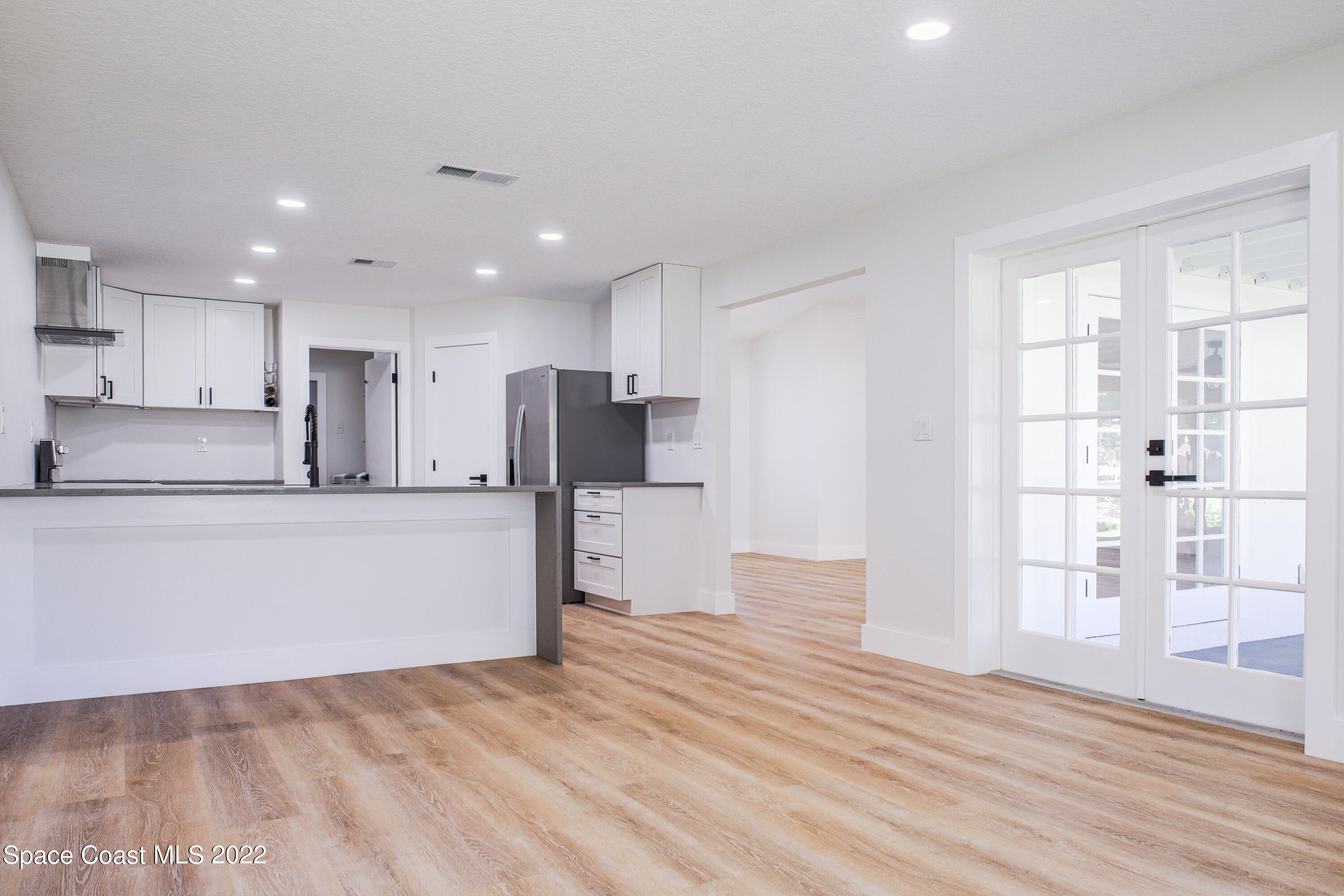 1050 St George Road Merritt Island, FL 32952 - Photo 3 of 24 Kitchen