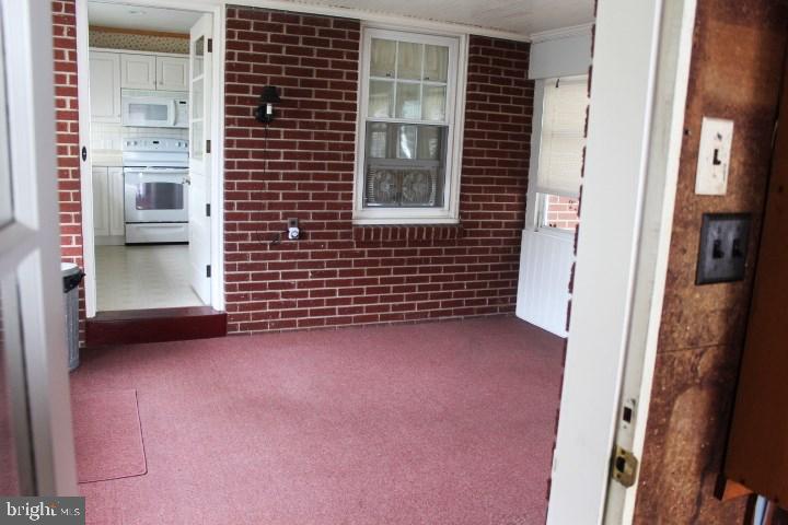 265 Princess Street Hanover, PA 17331 - Photo 3 of 24 Gallery Image 3