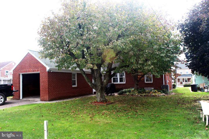 265 Princess Street Hanover, PA 17331 - Photo 5 of 24 Gallery Image 5