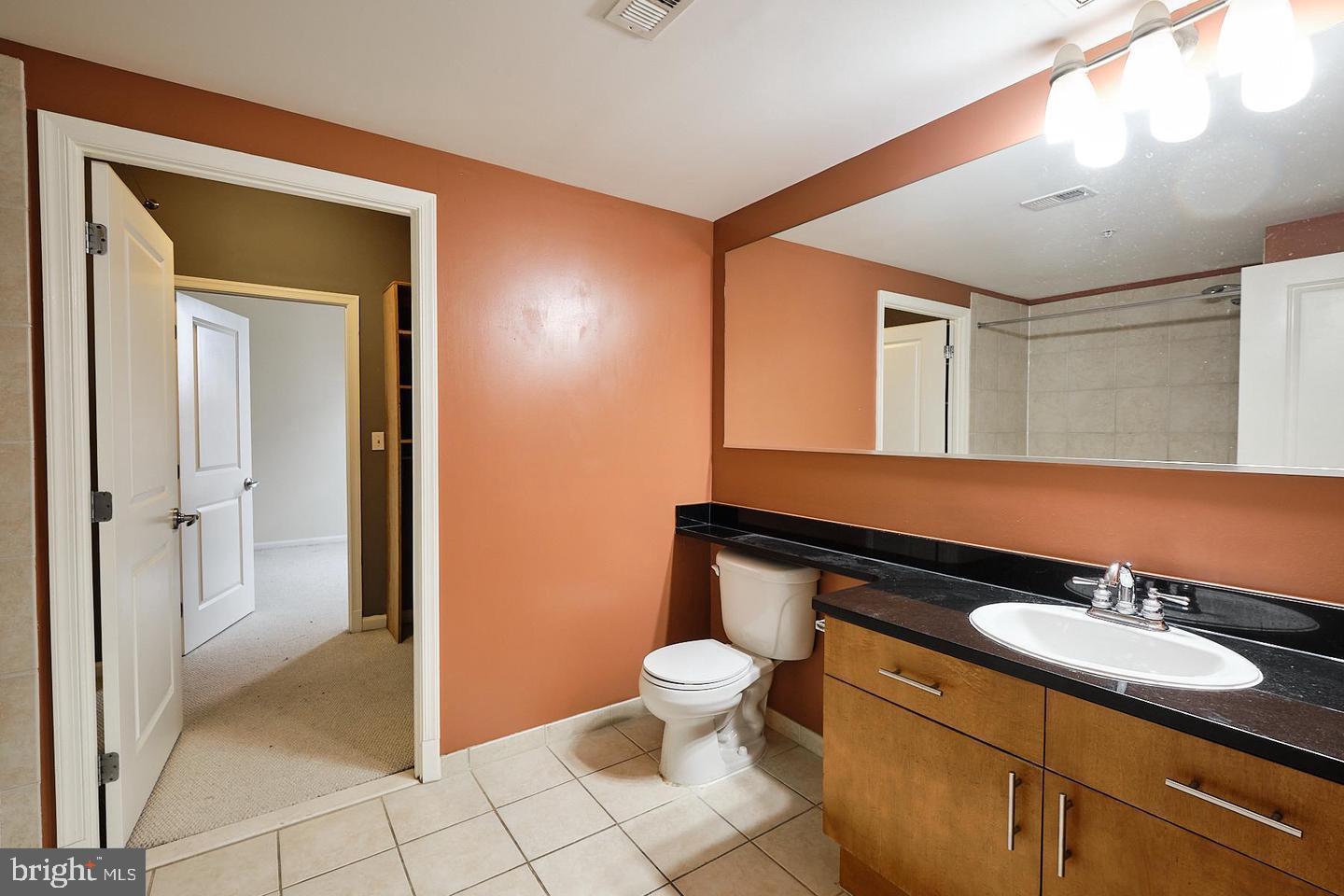 715 6th Street Northwest, Unit 904 Washington, DC 20001 - Photo 7 of 10