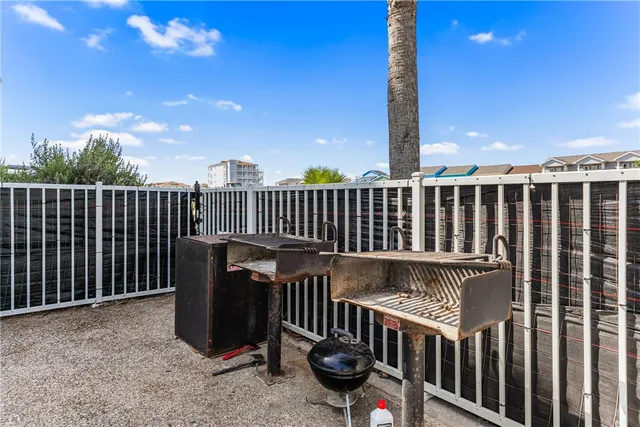 $525,000 | 1833 Eleventh Street, Unit D2, Port Aransas, TX 78373